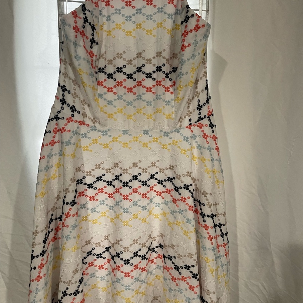 City Studio Strapless Dress with Multicolor Floral Design